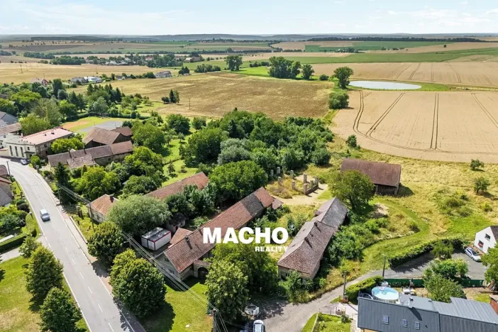 Prodej zemědělské usedlosti, Veliš, 335 m2