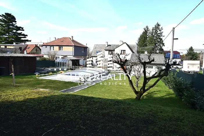 Prodej vícegeneračního domu, Měšice, Na Křížku, 183 m2