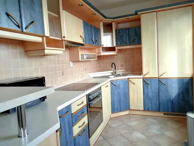 Pronájem bytu 2+1, Praha - Malešice, Počernická, 53 m2