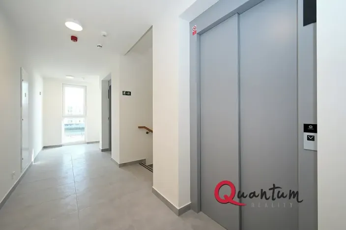 Pronájem bytu 2+kk, Praha - Vysočany, Poděbradská, 50 m2