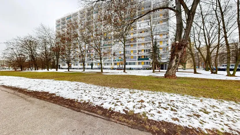 Prodej bytu 3+1, Pardubice, Družby, 78 m2