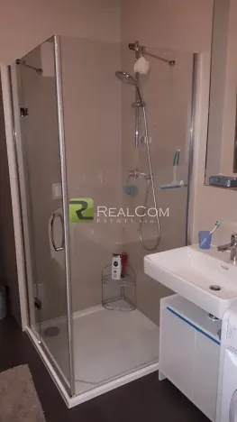 Pronájem bytu 1+kk, Praha - Kobylisy, Čumpelíkova, 39 m2