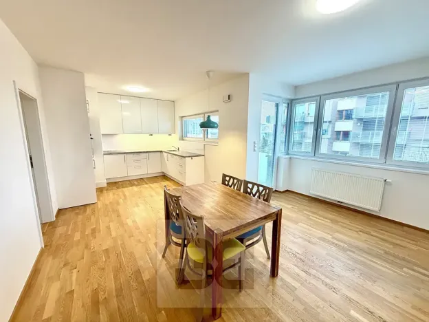 Pronájem bytu 2+kk, Praha - Jinonice, Pod stolovou horou, 64 m2