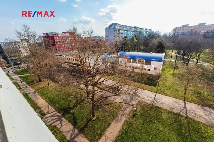 Prodej bytu 1+kk, Praha - Prosek, Vysočanská, 37 m2