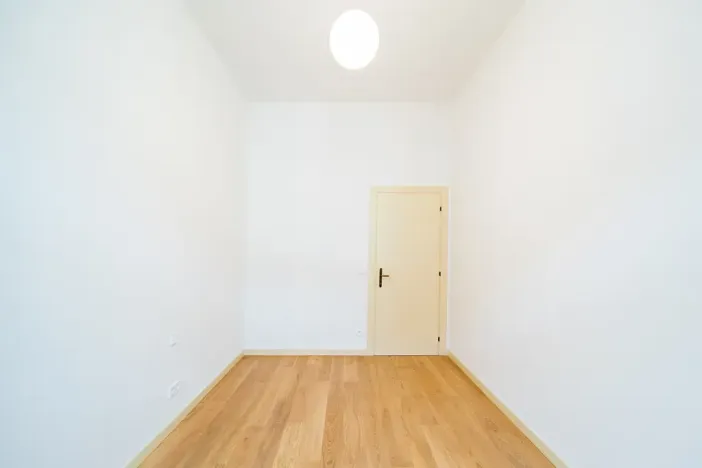 Pronájem kanceláře, Praha - Nové Město, U půjčovny, 49 m2