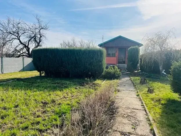 Pronájem zahrady, Lovosice, 415 m2