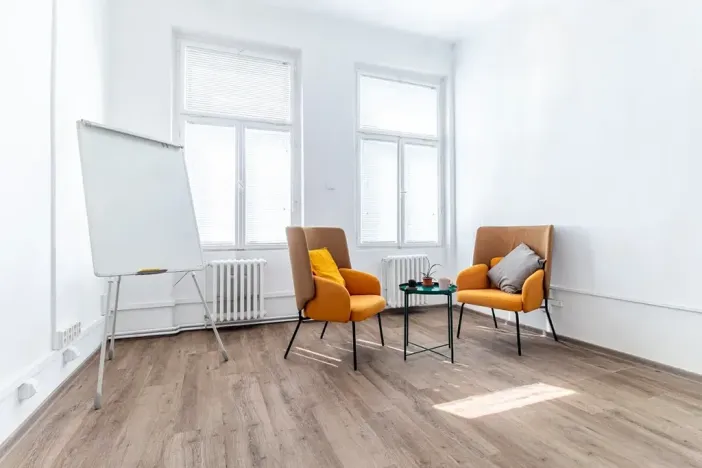 Pronájem kanceláře, Praha - Nové Město, Karlovo náměstí, 18 m2