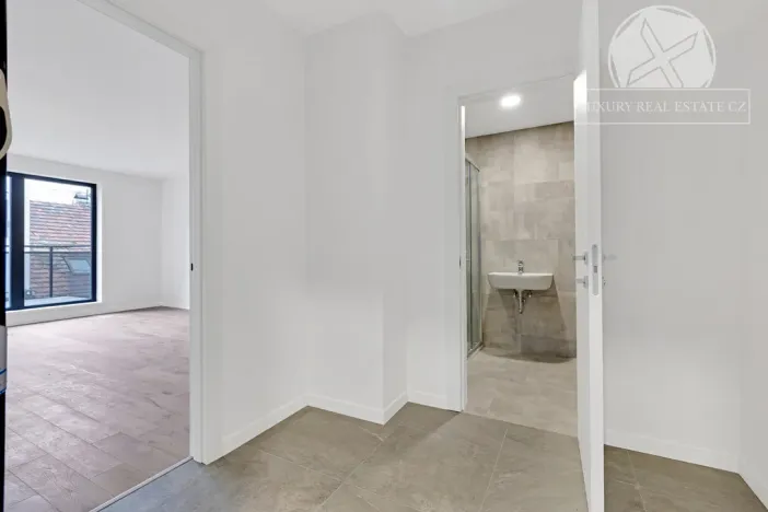 Prodej bytu 2+kk, Praha - Vysočany, V Předním Hloubětíně, 61 m2