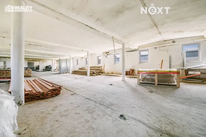 Prodej skladu, Letonice, 1758 m2