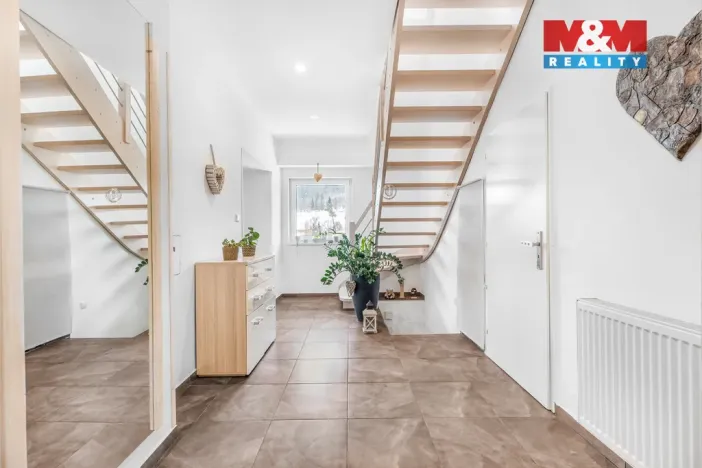 Prodej chalupy, Tanvald, Poštovní, 179 m2