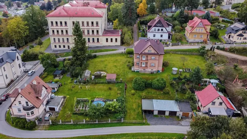 Prodej rodinného domu, Tanvald, Komenského, 600 m2