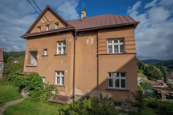 Prodej rodinného domu, Tanvald, Komenského, 600 m2