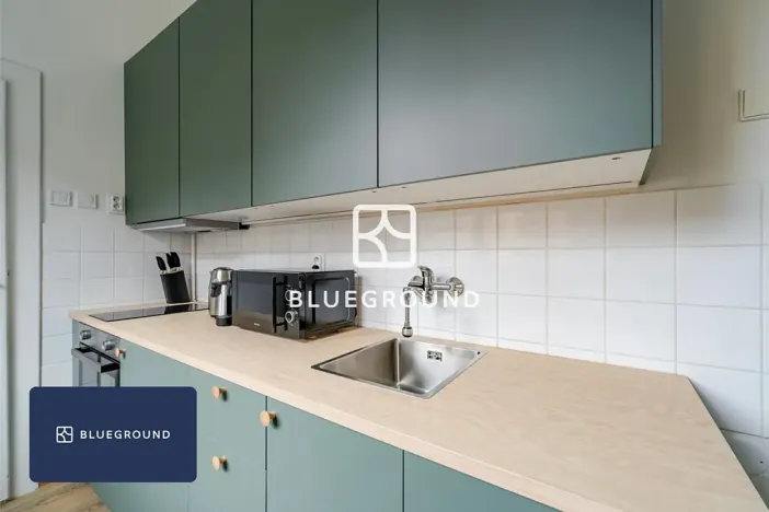 Pronájem bytu 1+kk, Praha - Smíchov, Ostrovského, 36 m2