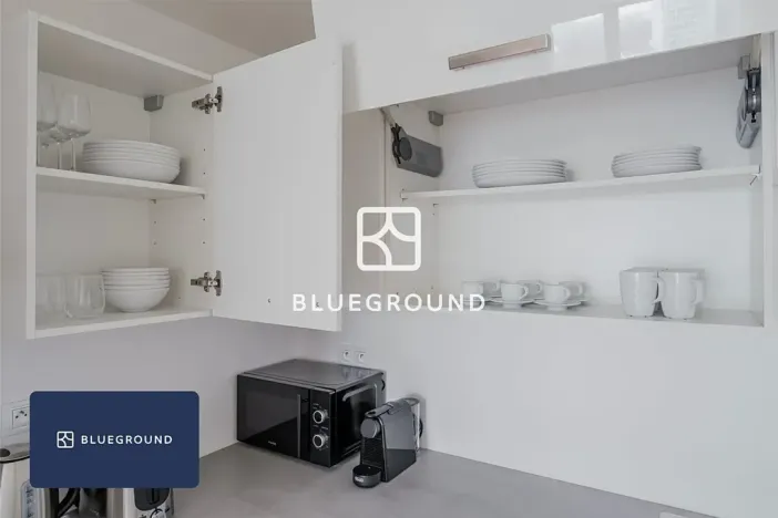 Pronájem bytu 2+kk, Praha - Karlín, Nekvasilova, 56 m2