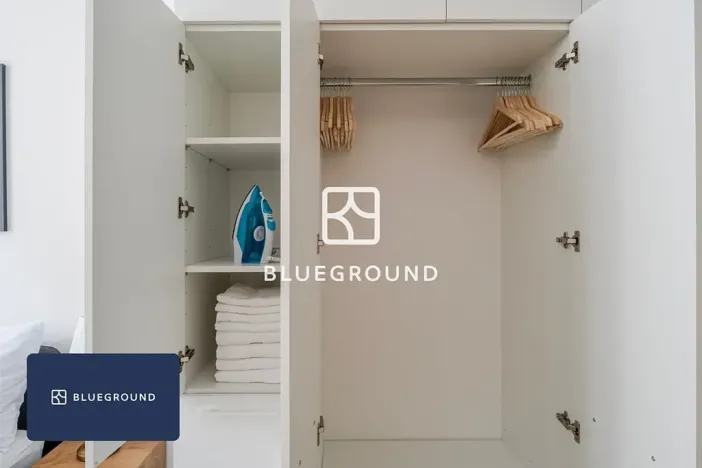 Pronájem bytu 1+kk, Praha - Bubeneč, Veletržní, 37 m2