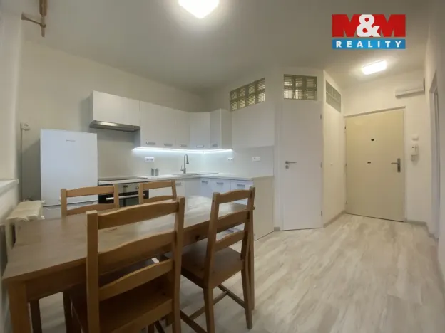 Pronájem bytu 1+1, Prostějov, Martinákova, 35 m2
