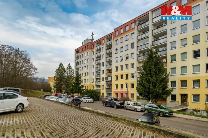 Prodej bytu 1+kk, Ústí nad Labem - Všebořice, Spartakiádní, 31 m2