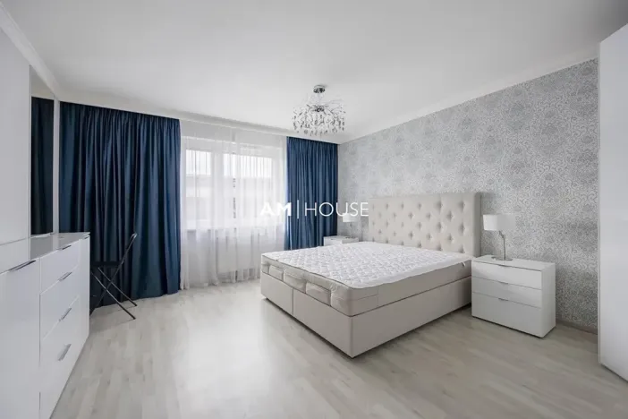 Pronájem bytu 2+kk, Praha - Vysočany, Strnadových, 56 m2
