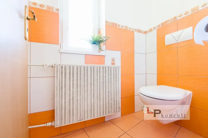 Prodej rodinného domu, Lázně Bohdaneč, Dukelská, 177 m2