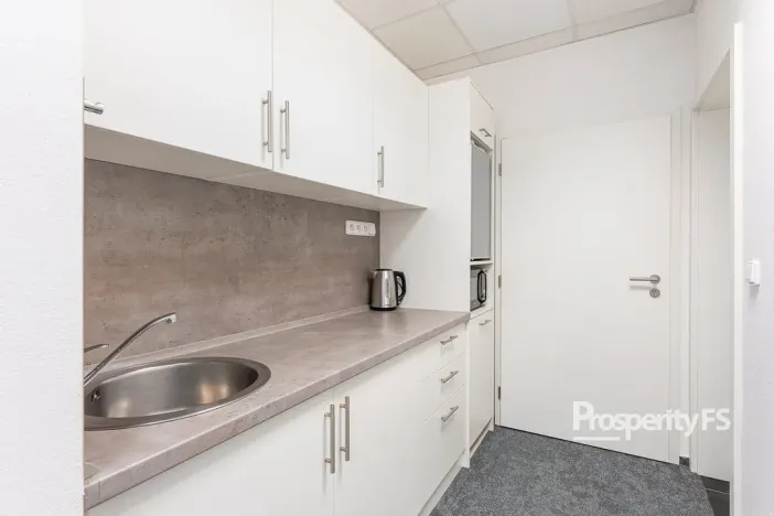 Pronájem kanceláře, Brno - Štýřice, Pražákova, 28 m2