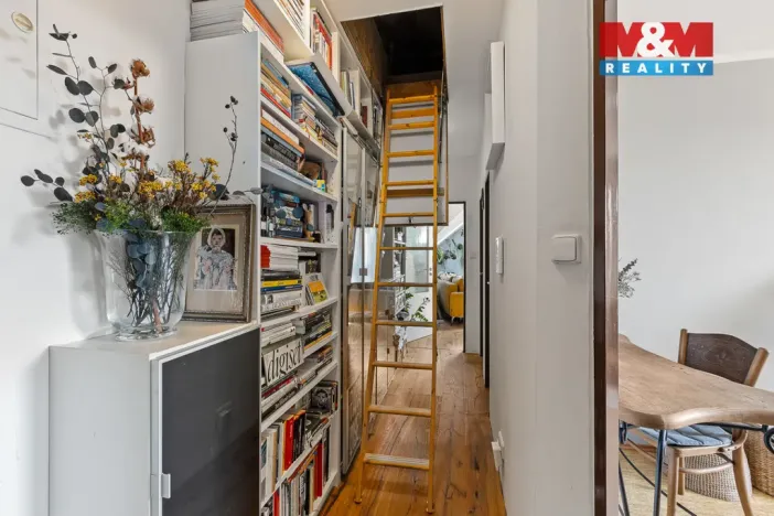 Prodej bytu 3+kk, Praha, Žiželická, 66 m2