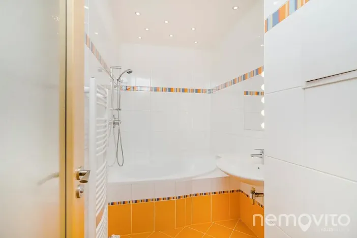 Pronájem bytu 2+kk, Praha - Prosek, Prosecká, 70 m2