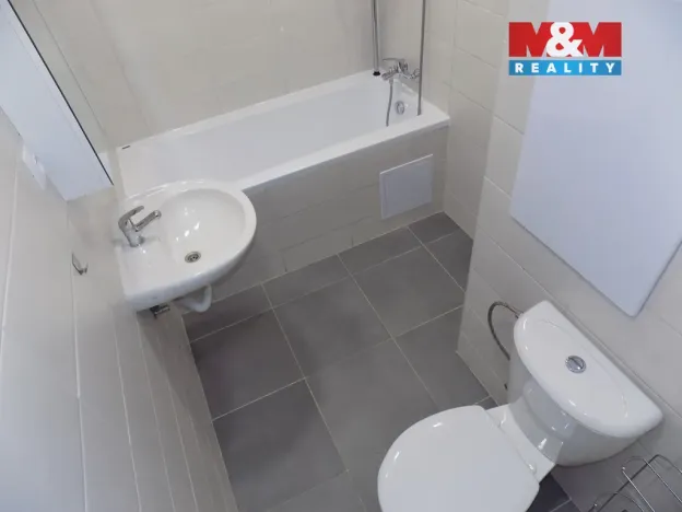 Pronájem bytu 2+1, Ústí nad Labem - Severní Terasa, Jana Zajíce, 55 m2