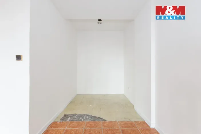 Prodej bytu 1+kk, Hrabyně, 42 m2