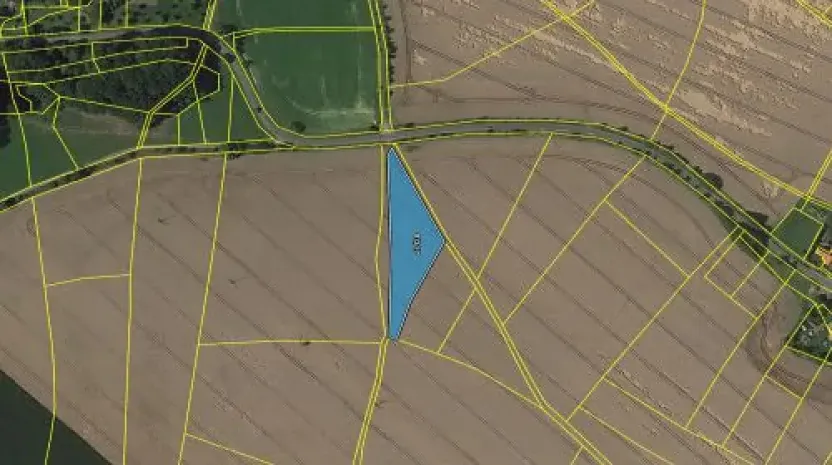 Prodej podílu pole, Markvartice, 839 m2