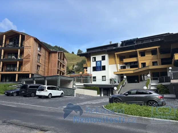 Prodej bytu 1+kk, Saalbach-Hinterglemm, Rakousko, 33 m2