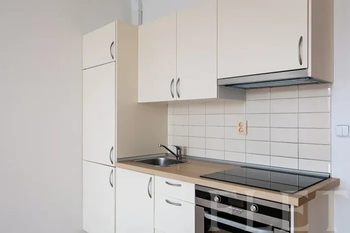Pronájem bytu 1+kk, Praha - Zličín, Prušánecká, 32 m2