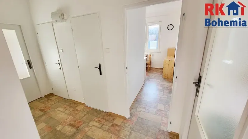 Pronájem bytu 2+1, Praha - Malešice, Ovčárská, 53 m2