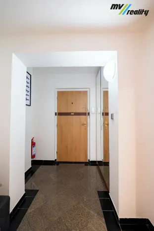 Pronájem atypického bytu, Praha - Nové Město, Malá Štěpánská, 129 m2