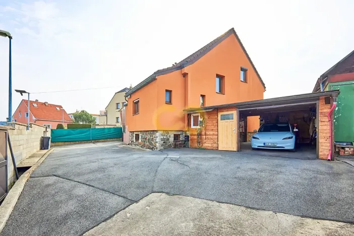 Prodej rodinného domu, Praha - Modřany, K Lahovičkám, 150 m2