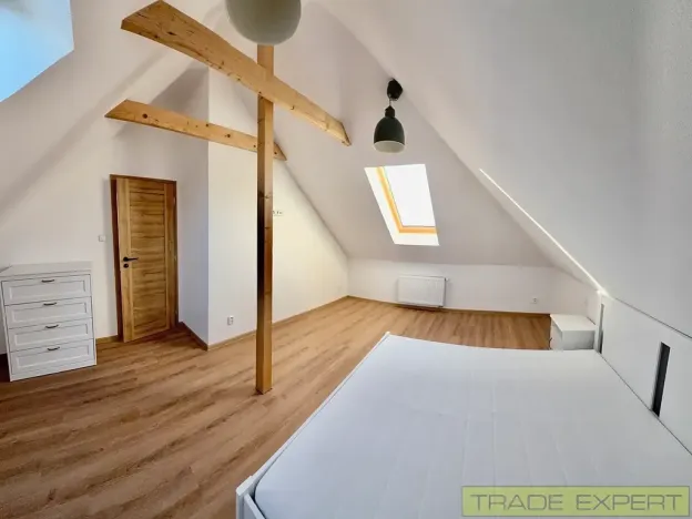 Prodej bytu 2+kk, Otmíče, 81 m2