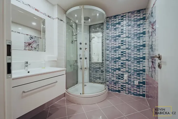 Pronájem bytu 3+kk, Brno, Kosmova, 95 m2