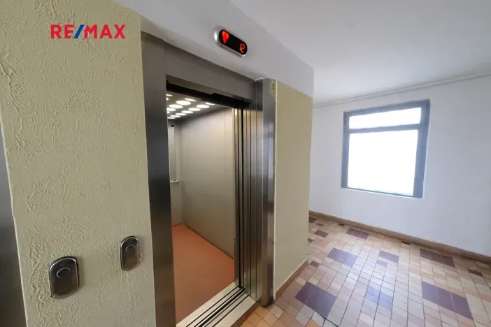 Pronájem bytu 4+1, Praha - Krč, V Štíhlách, 78 m2