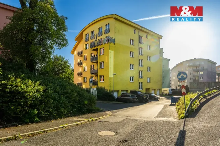 Pronájem bytu 3+kk, Liberec - Liberec VI-Rochlice, Nádvorní, 103 m2