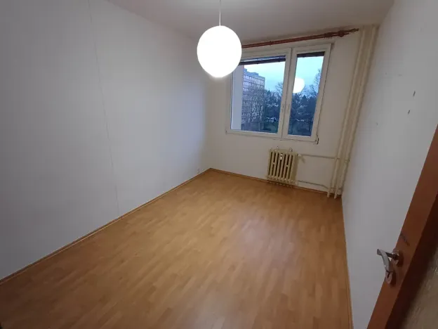 Prodej bytu 2+kk, Praha, Novodvorská, 41 m2