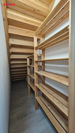 Pronájem bytu 3+kk, Praha - Nusle, Oldřichova, 94 m2