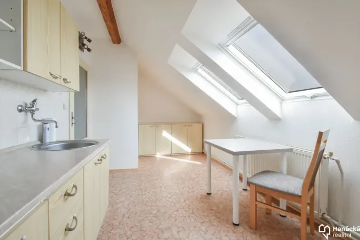 Prodej bytu 1+1, Olomouc, Přerovská, 33 m2