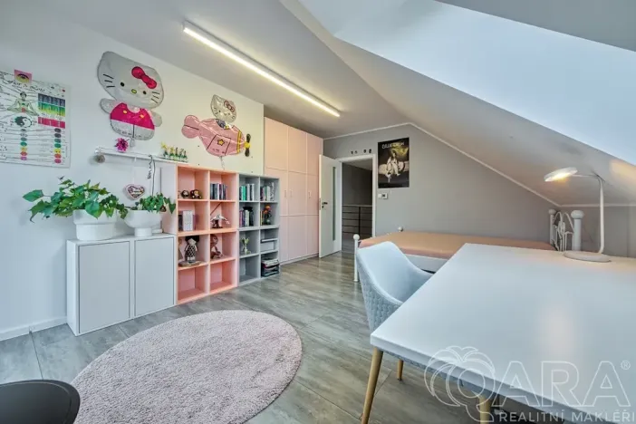 Prodej rodinného domu, Babice, Lomená, 293 m2