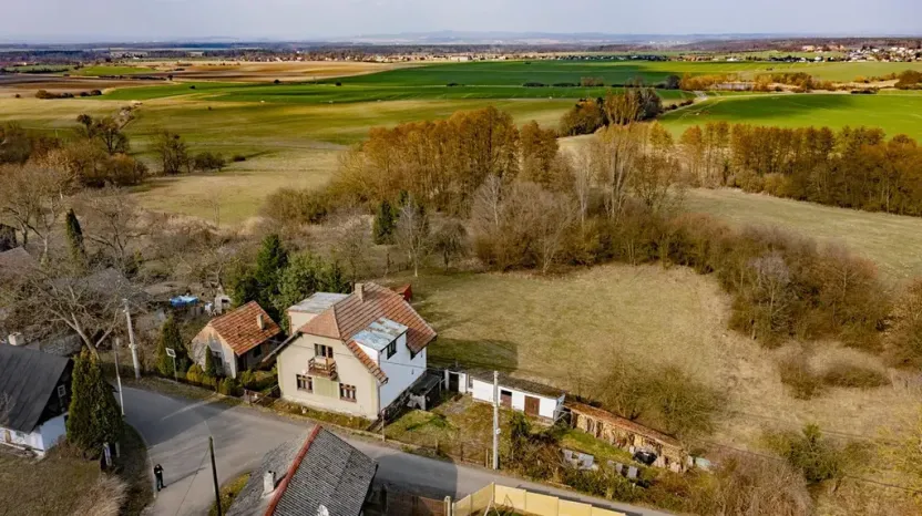 Prodej rodinného domu, Lhotky, 140 m2