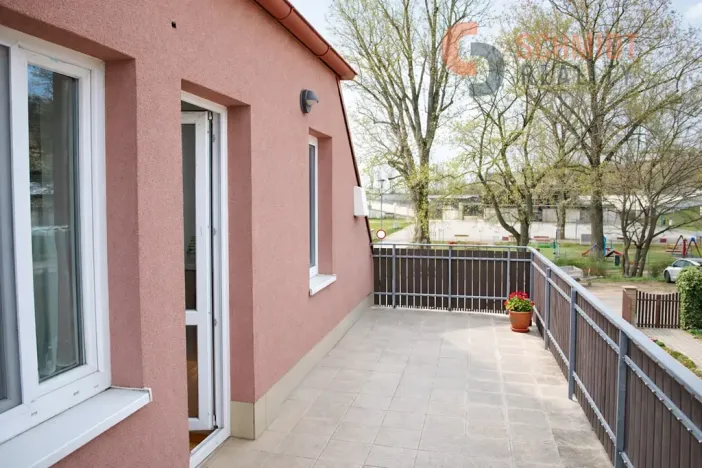 Pronájem rodinného domu, Mikulov, Vinohrady, 320 m2