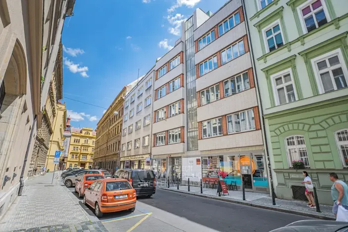 Pronájem bytu 2+kk, Praha - Nové Město, U půjčovny, 36 m2