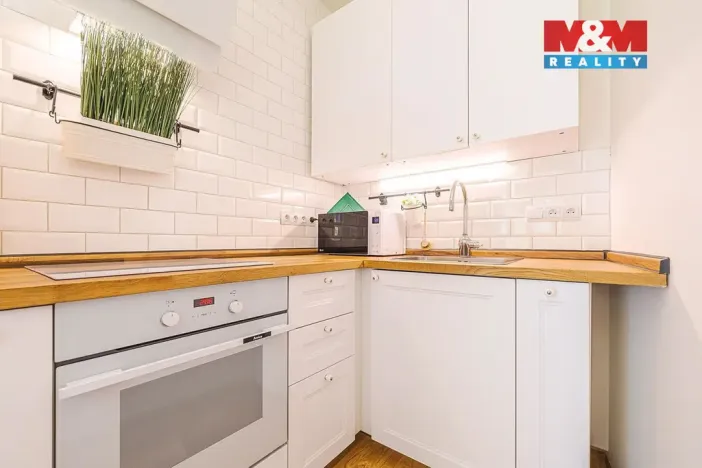 Prodej bytu 3+kk, Praha - Holešovice, Dělnická, 86 m2