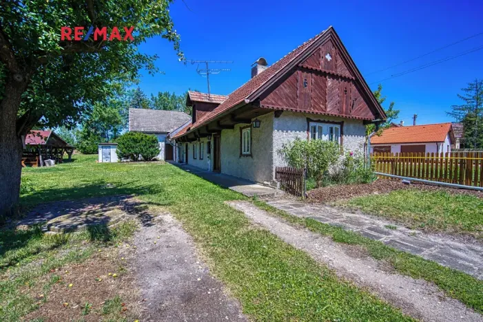 Prodej rodinného domu, Záhornice, Hlavní, 120 m2