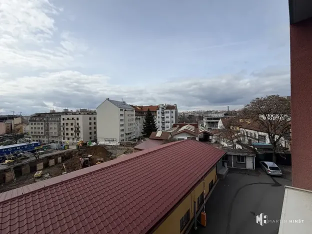 Pronájem bytu 1+kk, Praha - Libeň, Pod plynojemem, 36 m2