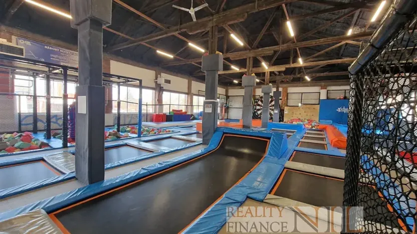 Pronájem skladu, Plzeň, 1074 m2