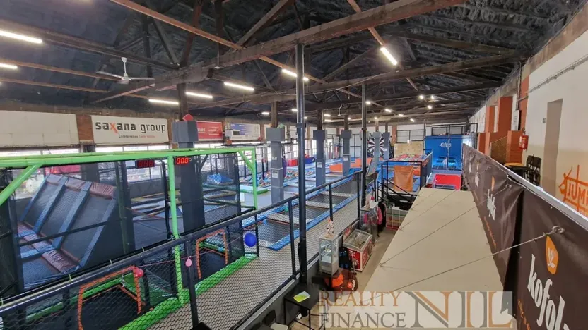 Pronájem skladu, Plzeň, 1074 m2